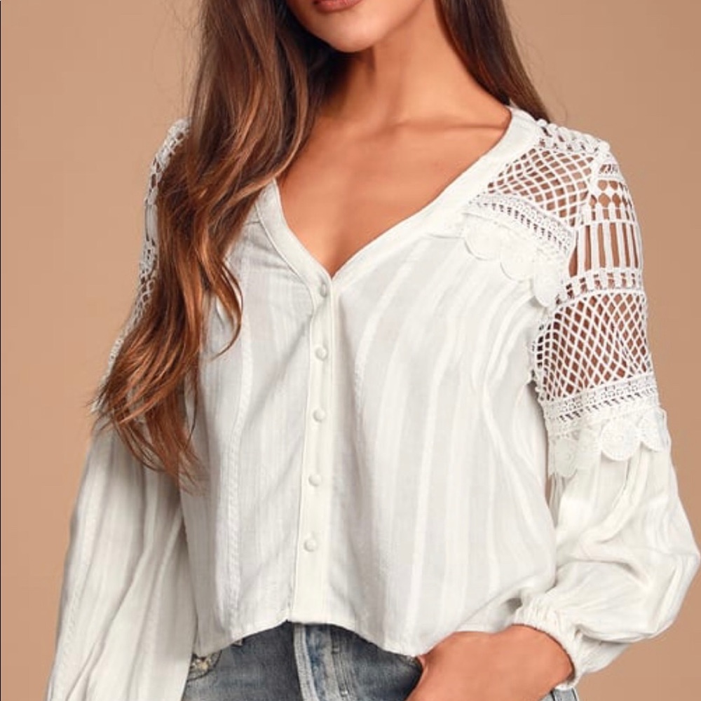 Crochet It With Love Crochet Lace Long Sleeve Top